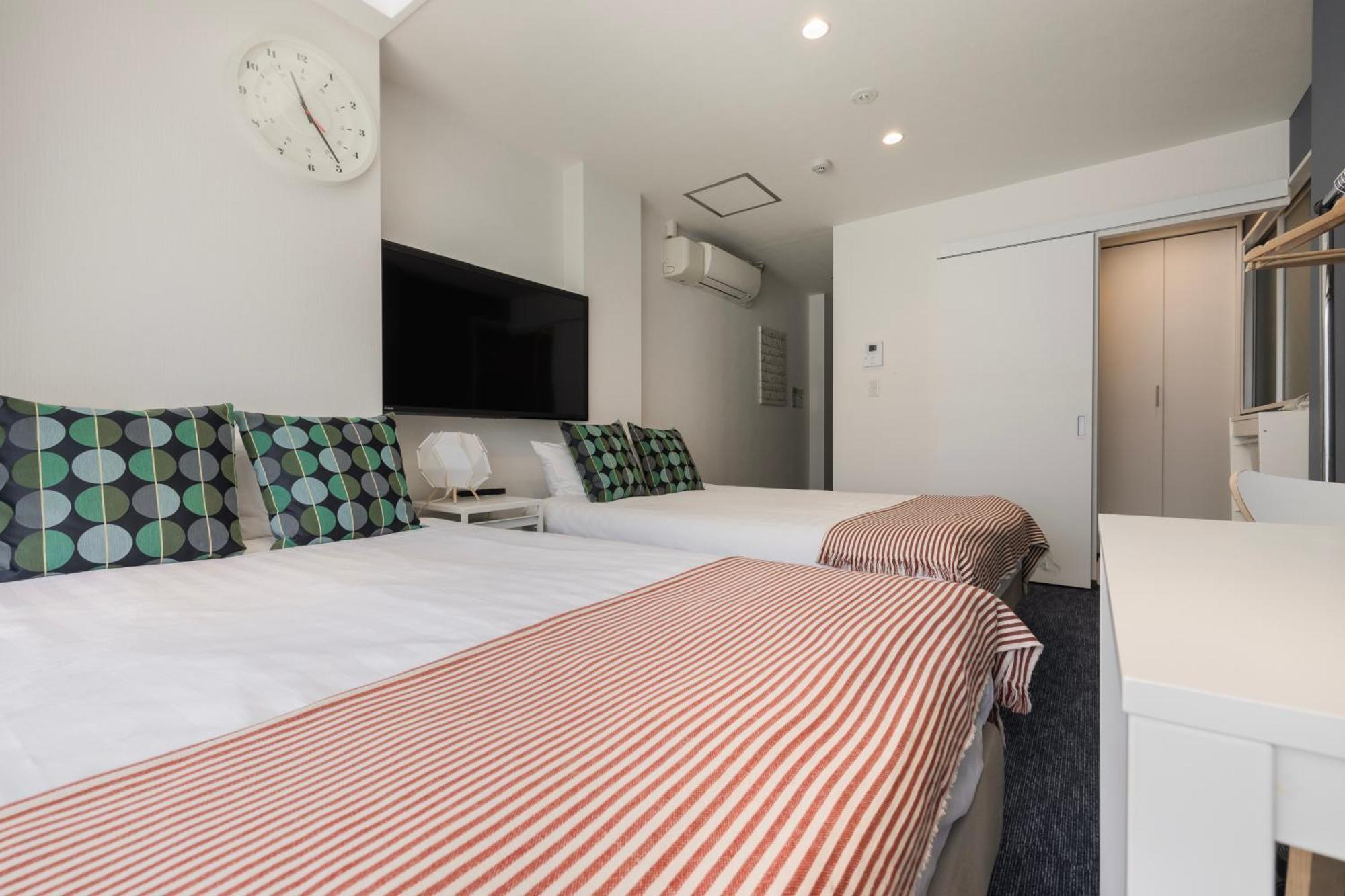 Namba Garden Square Apartment Osaka Esterno foto